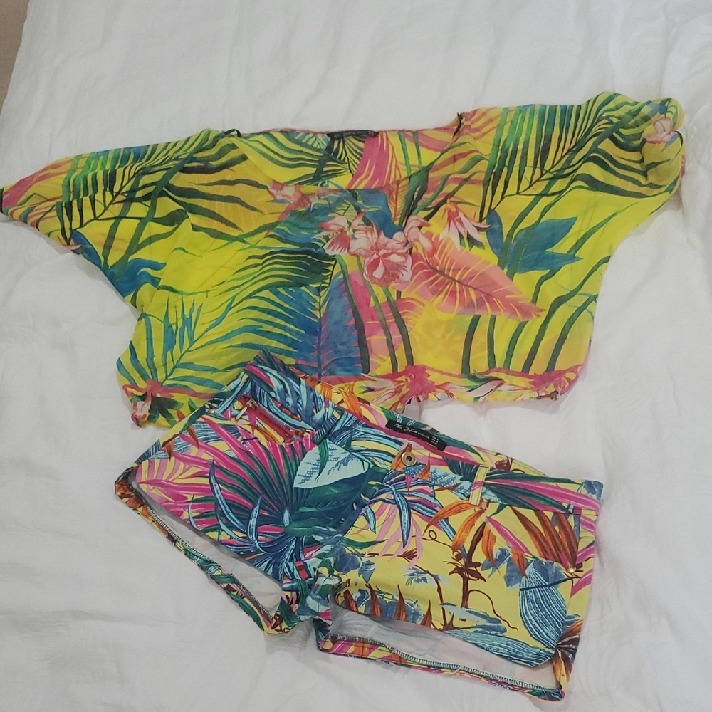 Zara Multicolor Tropical High Waist Shorts